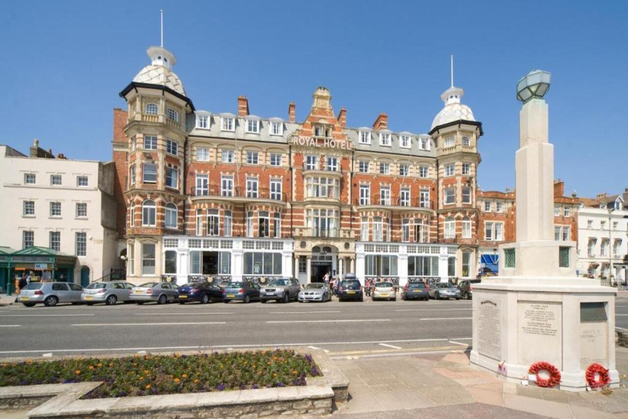 Royal Whitby Hotel Ngoại thất bức ảnh
