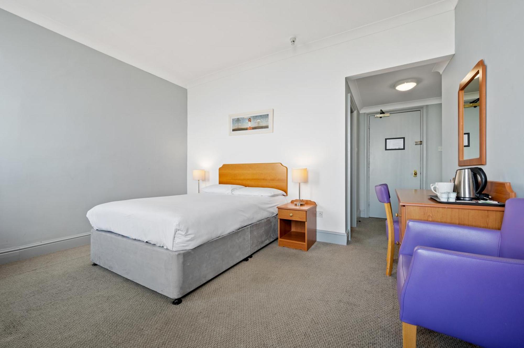 Royal Whitby Hotel Phòng bức ảnh