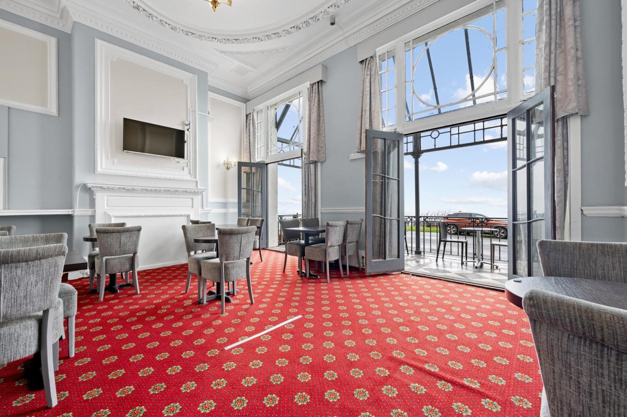 Royal Whitby Hotel Ngoại thất bức ảnh